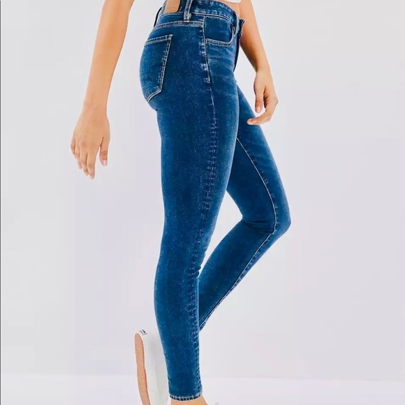 American Eagle Jegging in Medium Blue Wash Size 12P - Picture 3 of 16